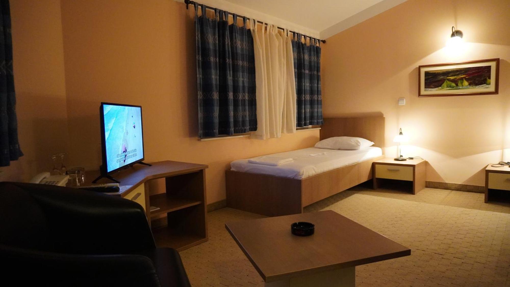 Hotel Vila Ivankovic Buna ภายนอก รูปภาพ