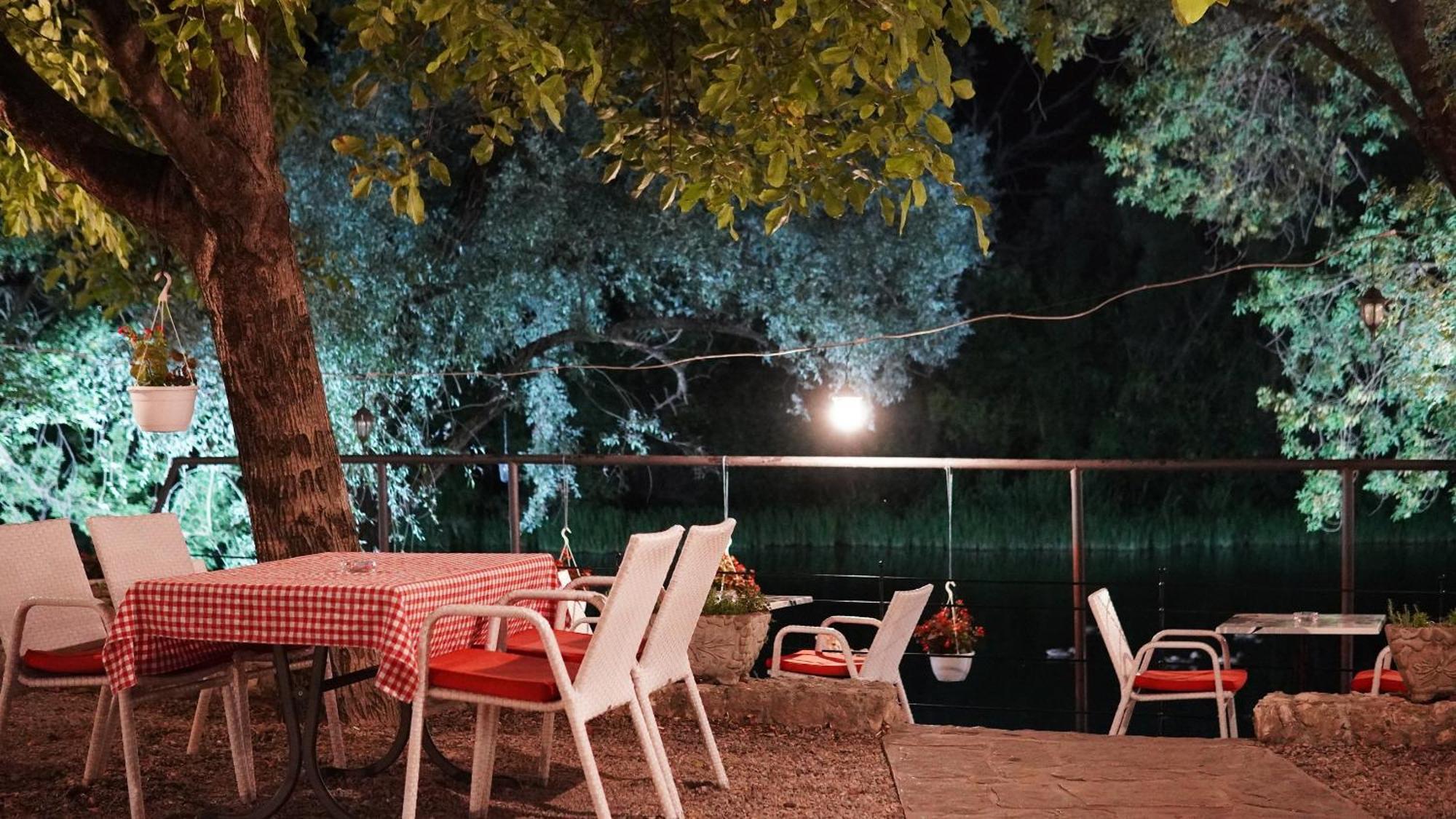 Hotel Vila Ivankovic Buna ภายนอก รูปภาพ